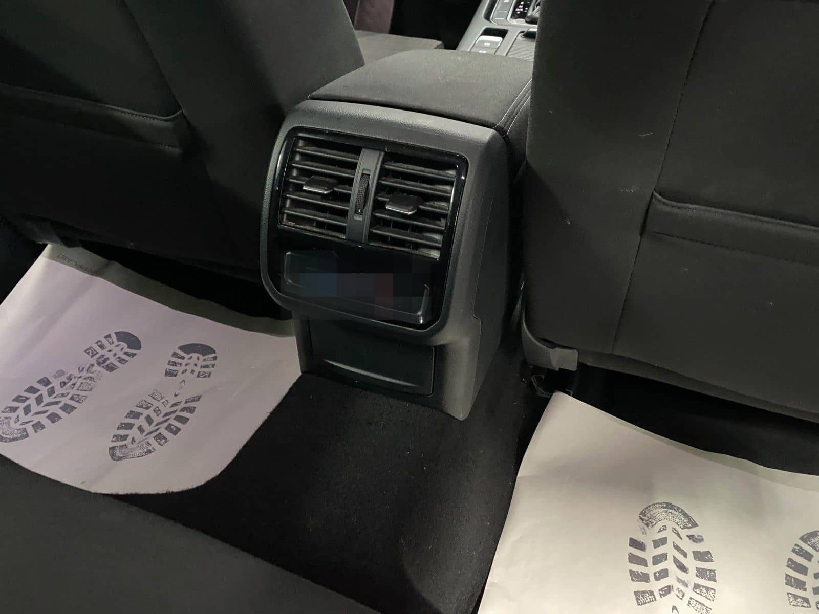 Volkswagen Passat 2.0 Business ACC/ ALU17"/NAVI/14 WEGE S foto 14