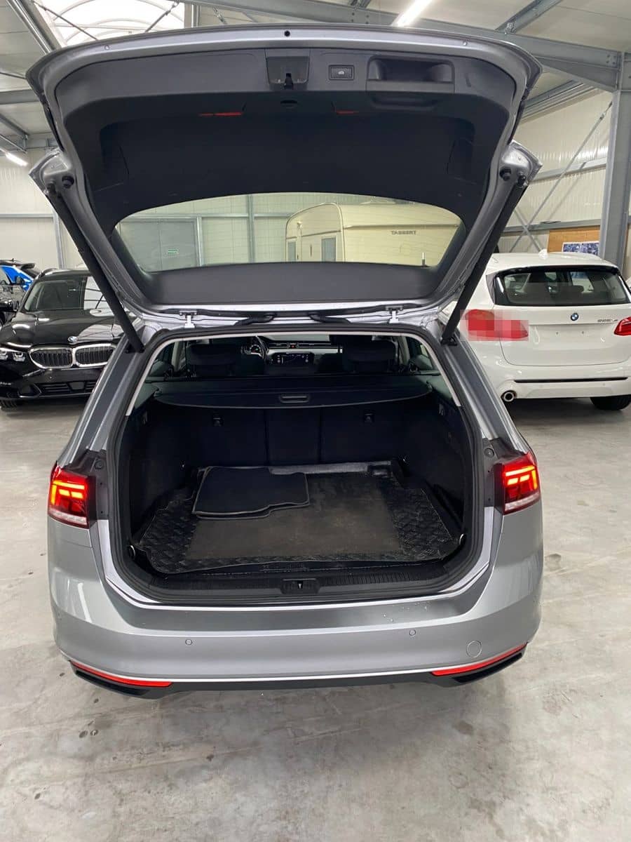 Volkswagen Passat 2.0 Business ACC/ ALU17"/NAVI/14 WEGE S foto 17