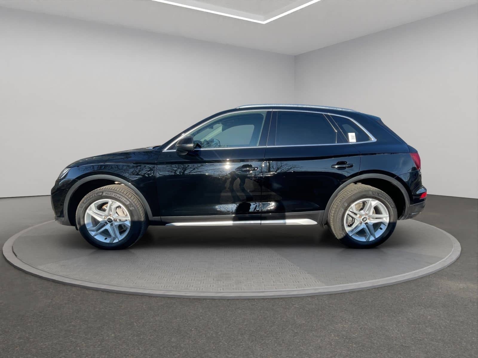 Audi Q5 50 TDI quattro LED Pano Standklima Kamera foto 5