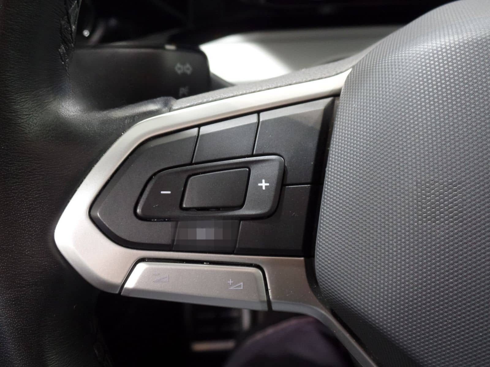 Volkswagen Golf VIII 1.0 TSI Move APP*CAM*SHZ*LED foto 21