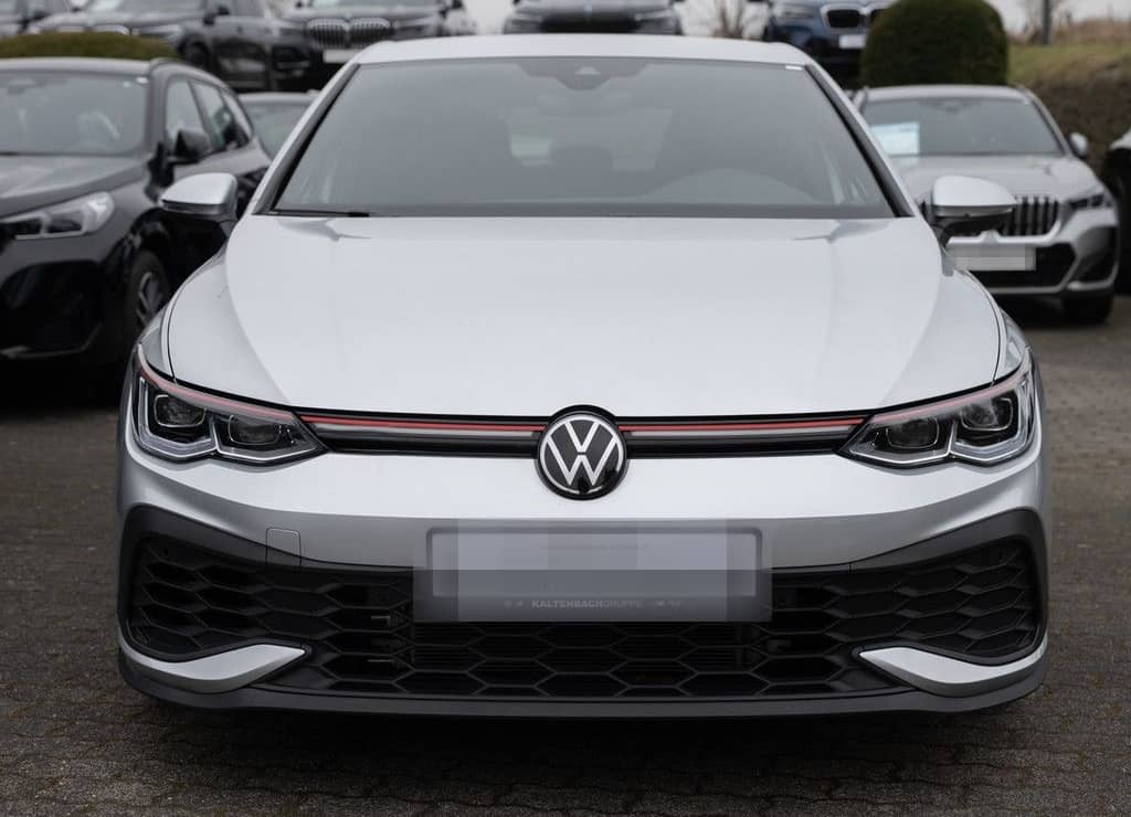 Volkswagen Golf VIII 2.0 TSI GTI Clubsport MATRIX-LED ACC foto 2