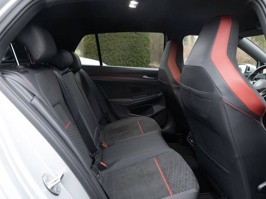 Volkswagen Golf VIII 2.0 TSI GTI Clubsport MATRIX-LED ACC foto 11