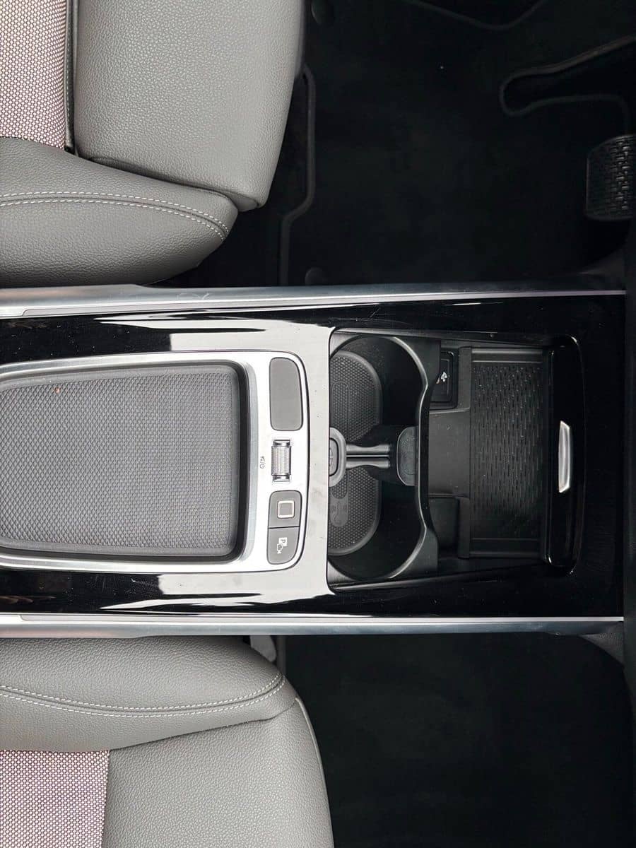 Mercedes-Benz EQB 300 4MATIC Electric Art/LED/360 foto 17