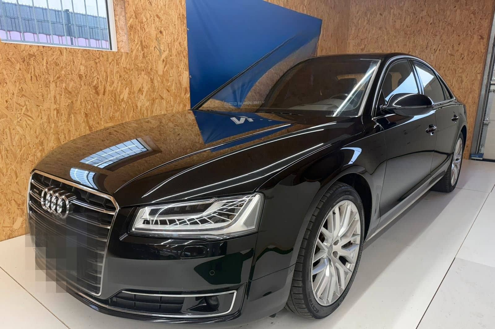 Audi A8 3.0 TDI quattro*HEAD-UP*STHZ*MATRIX* foto 1