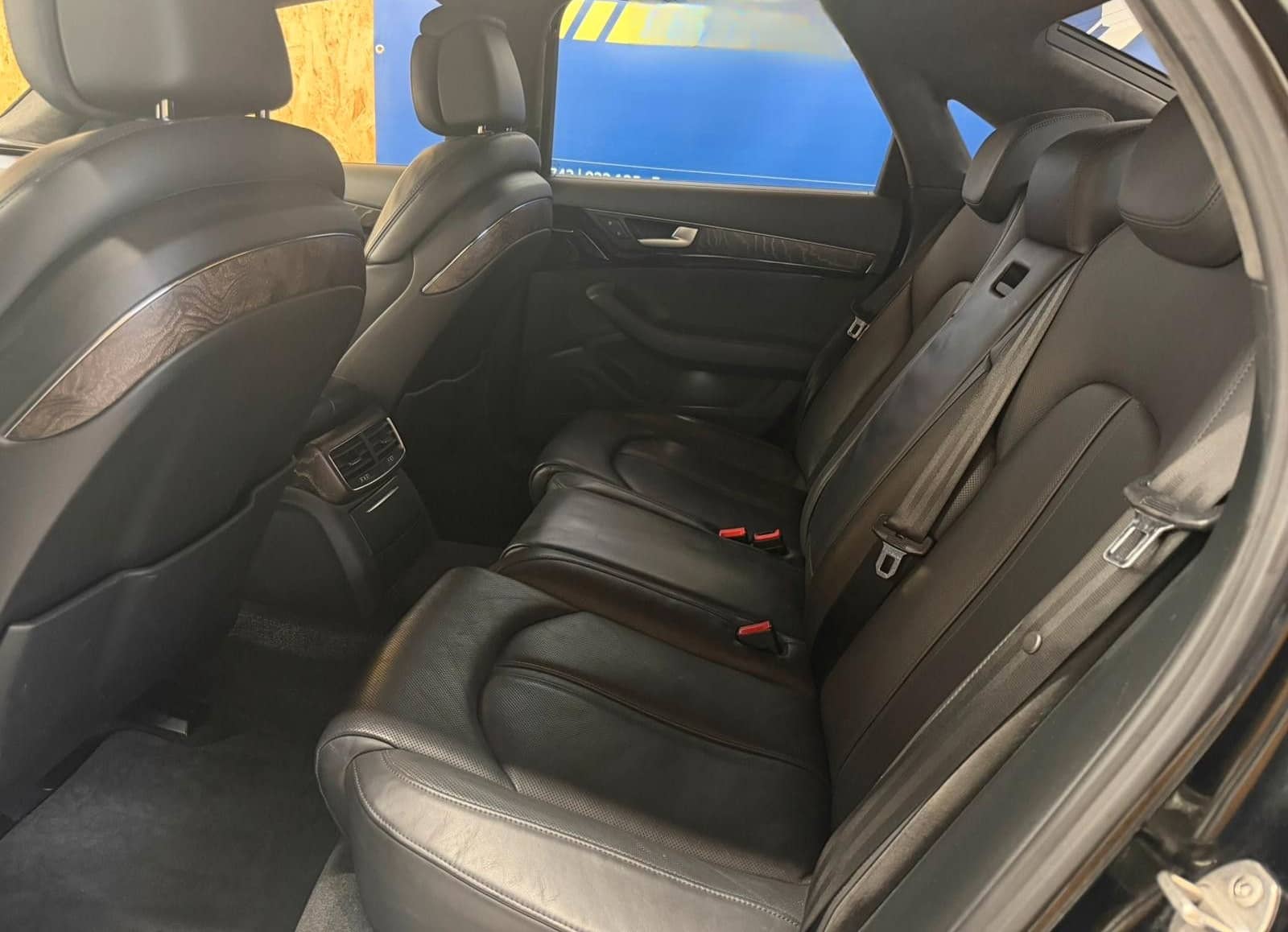 Audi A8 3.0 TDI quattro*HEAD-UP*STHZ*MATRIX* foto 14