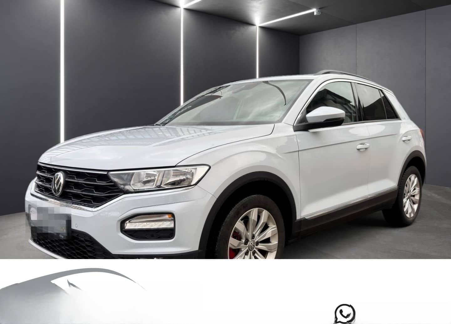 Volkswagen T-Roc 1.5 Sport El. Pano Navi 2-Zonen-Klima Fahr foto 1