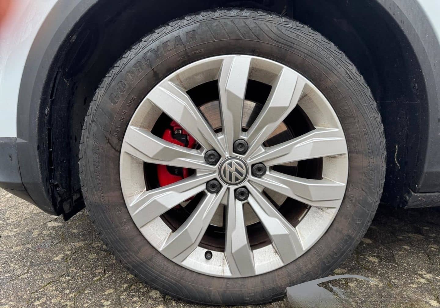 Volkswagen T-Roc 1.5 Sport El. Pano Navi 2-Zonen-Klima Fahr foto 12