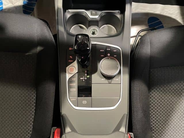 BMW 118 d Advantage Automatik EU6d Navi LED PDCv+h foto 12