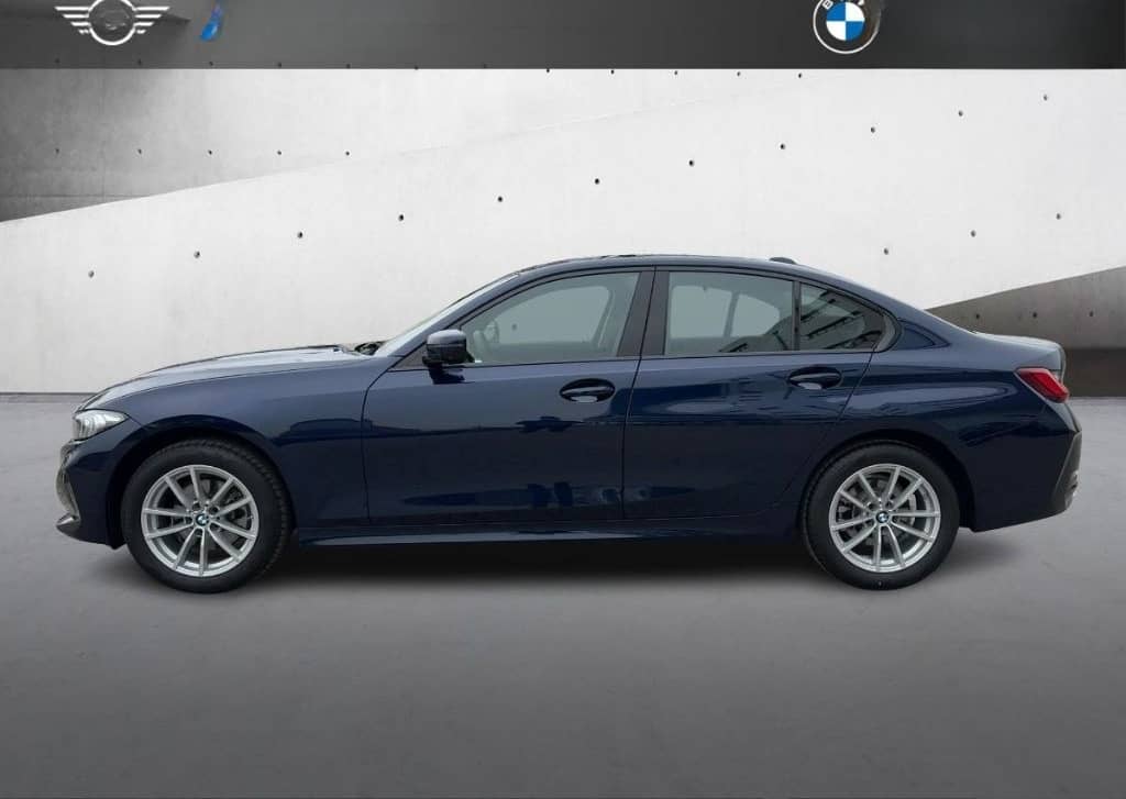 BMW 320 i xDrive Limousine Park-Assistent Guidance P foto 2