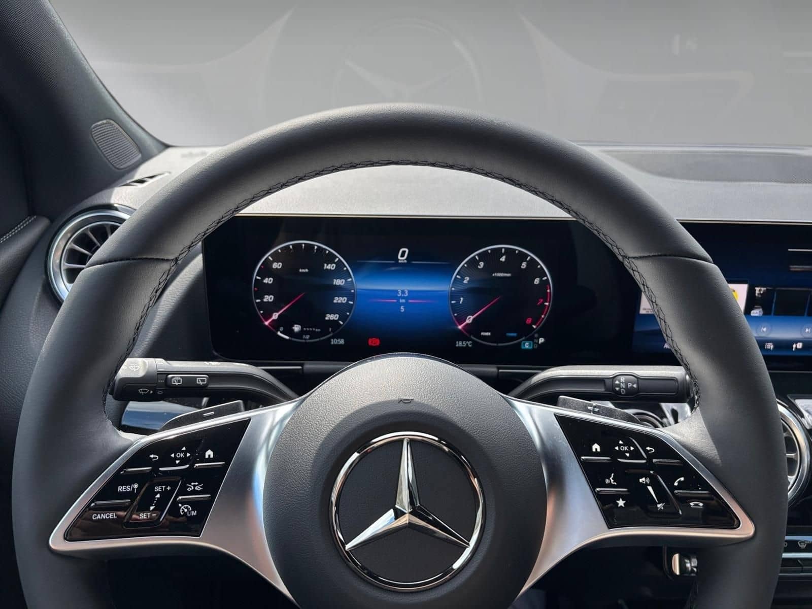 Mercedes-Benz B 180 PROGRESSIV+WINTER+EASYPACK+DISTRONIC+SOUND foto 11