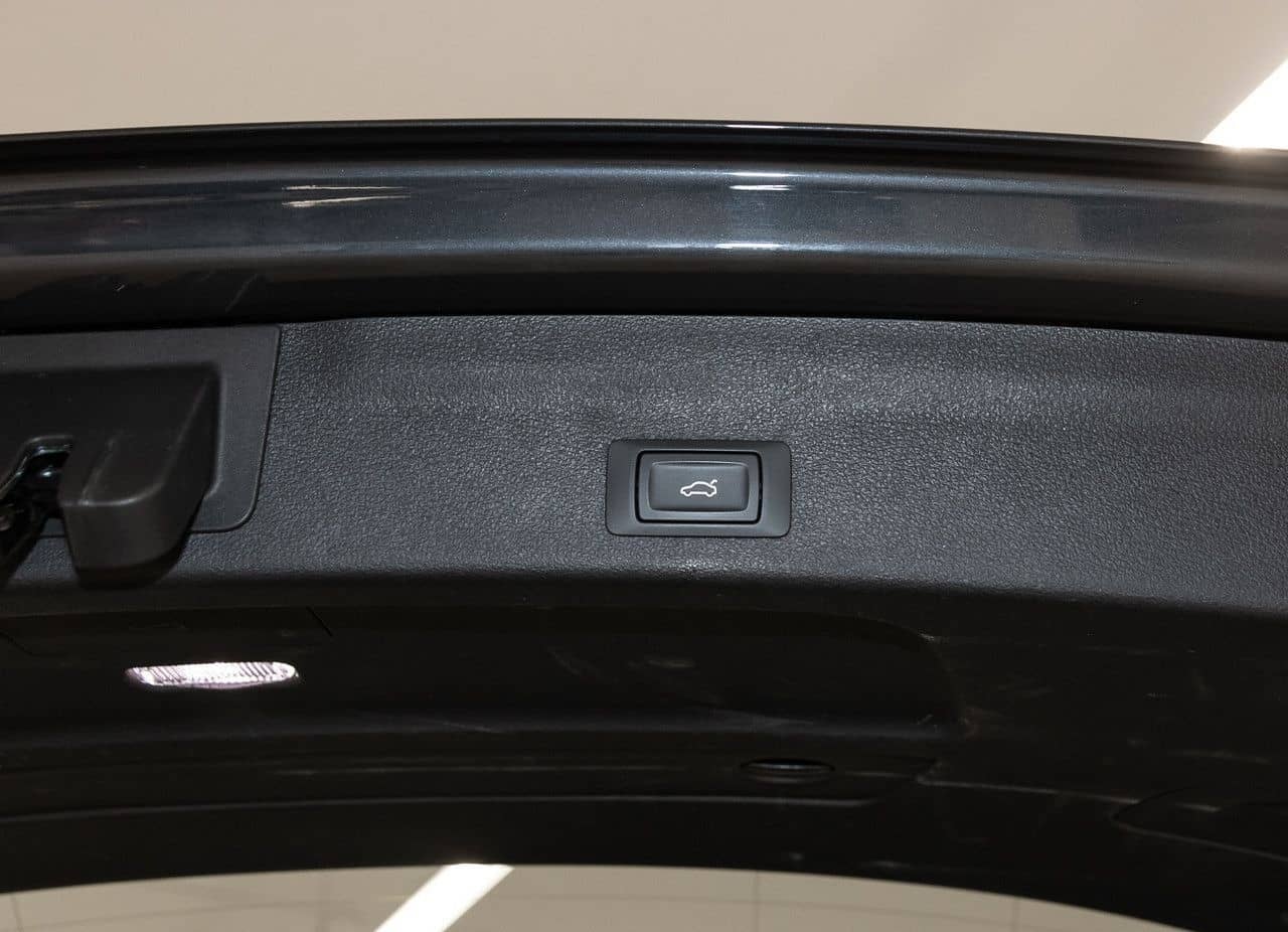 Audi A6 Avant 50 TFSI e quattro Panorama B&O VirtCo foto 11