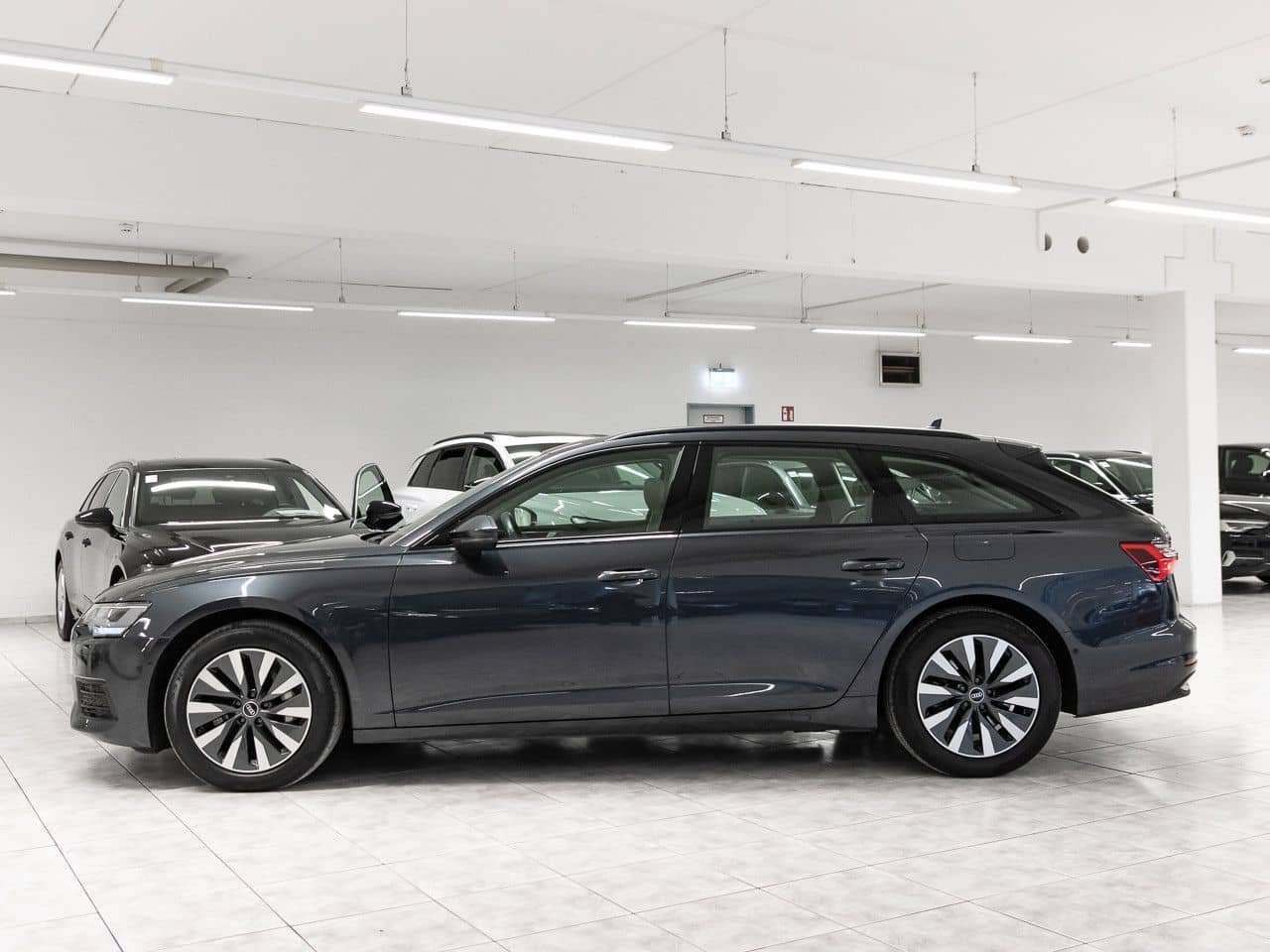 Audi A6 Avant 50 TFSI e quattro Panorama B&O VirtCo foto 4