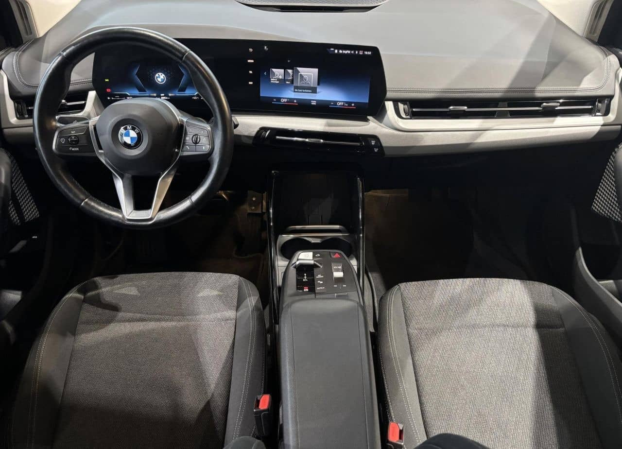 BMW 218d ActiveT.Aut.Navi driving Ass ada LED RFK foto 9