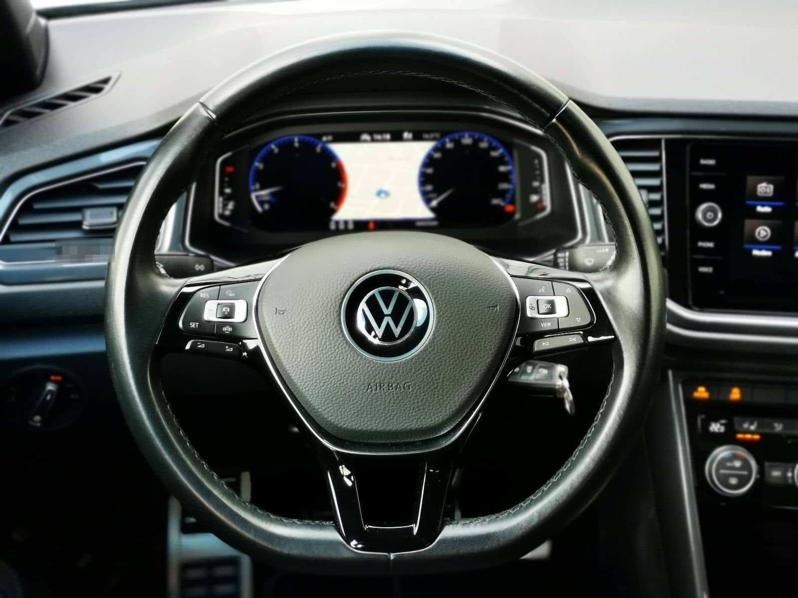 Volkswagen T-Roc Sport l ACC l Lenkradhz. l Android/CarPlay foto 12