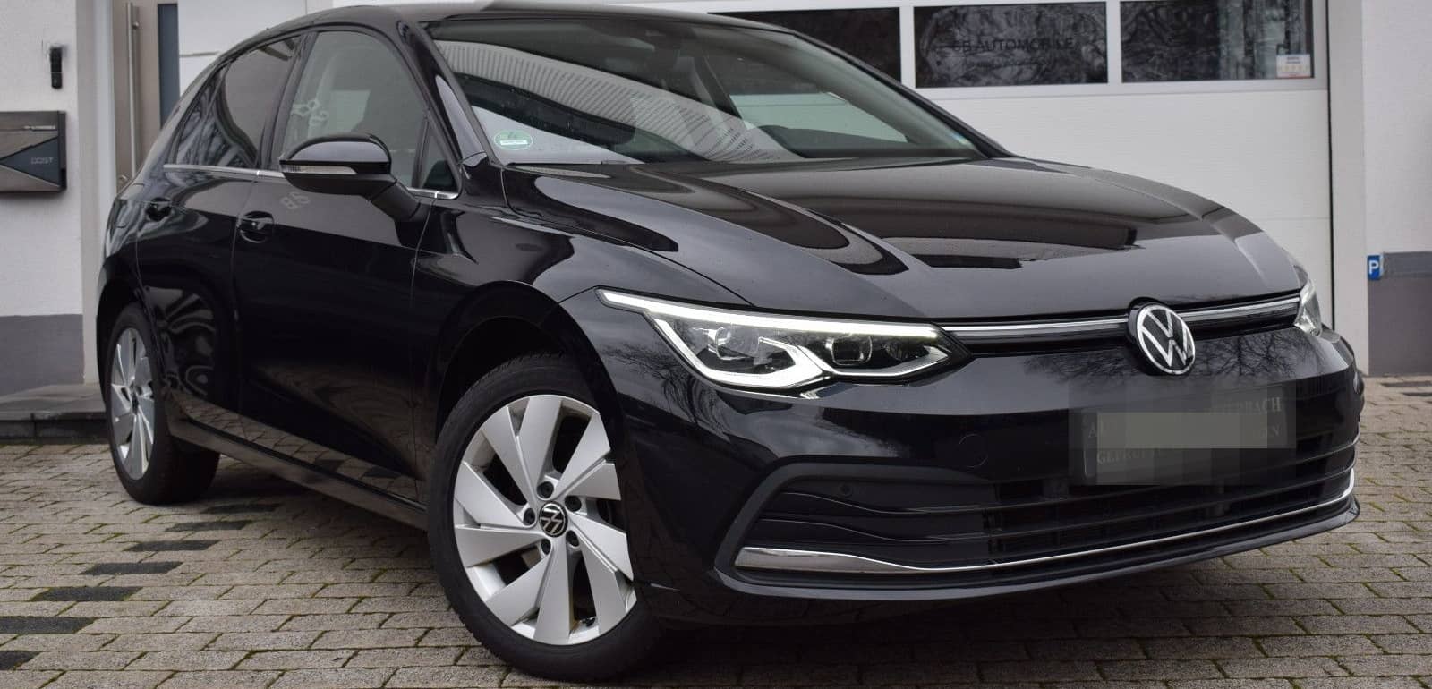 Volkswagen Golf VIII 1.4 TSI Style Hybrid NaviACC/WinterP foto 1