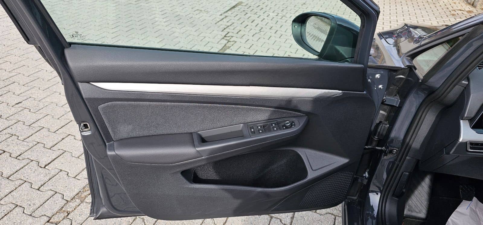 Volkswagen Golf*VIII*Lim.*2.0*TDI*Life*Virtual*LED*Ambiente foto 23