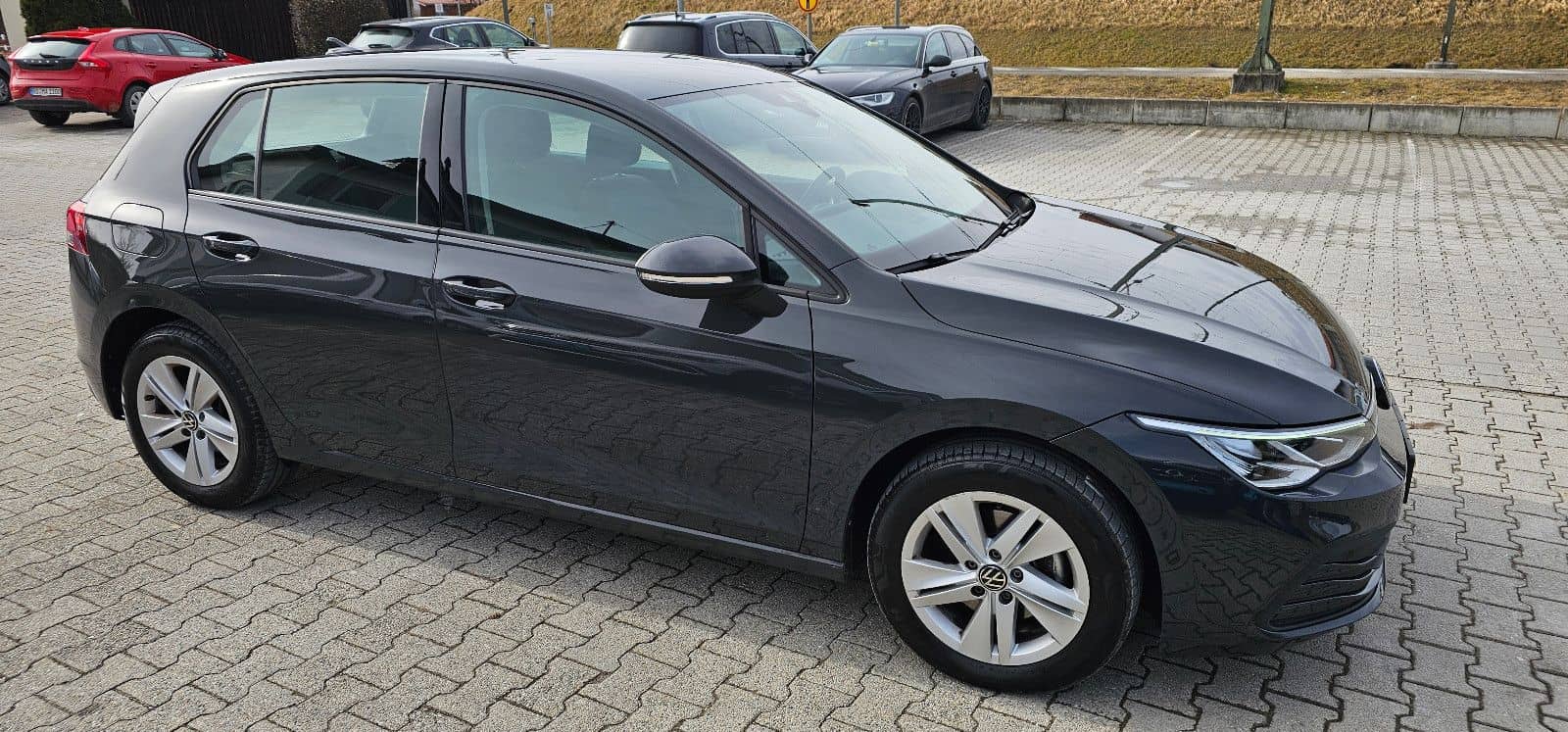 Volkswagen Golf*VIII*Lim.*2.0*TDI*Life*Virtual*LED*Ambiente foto 8