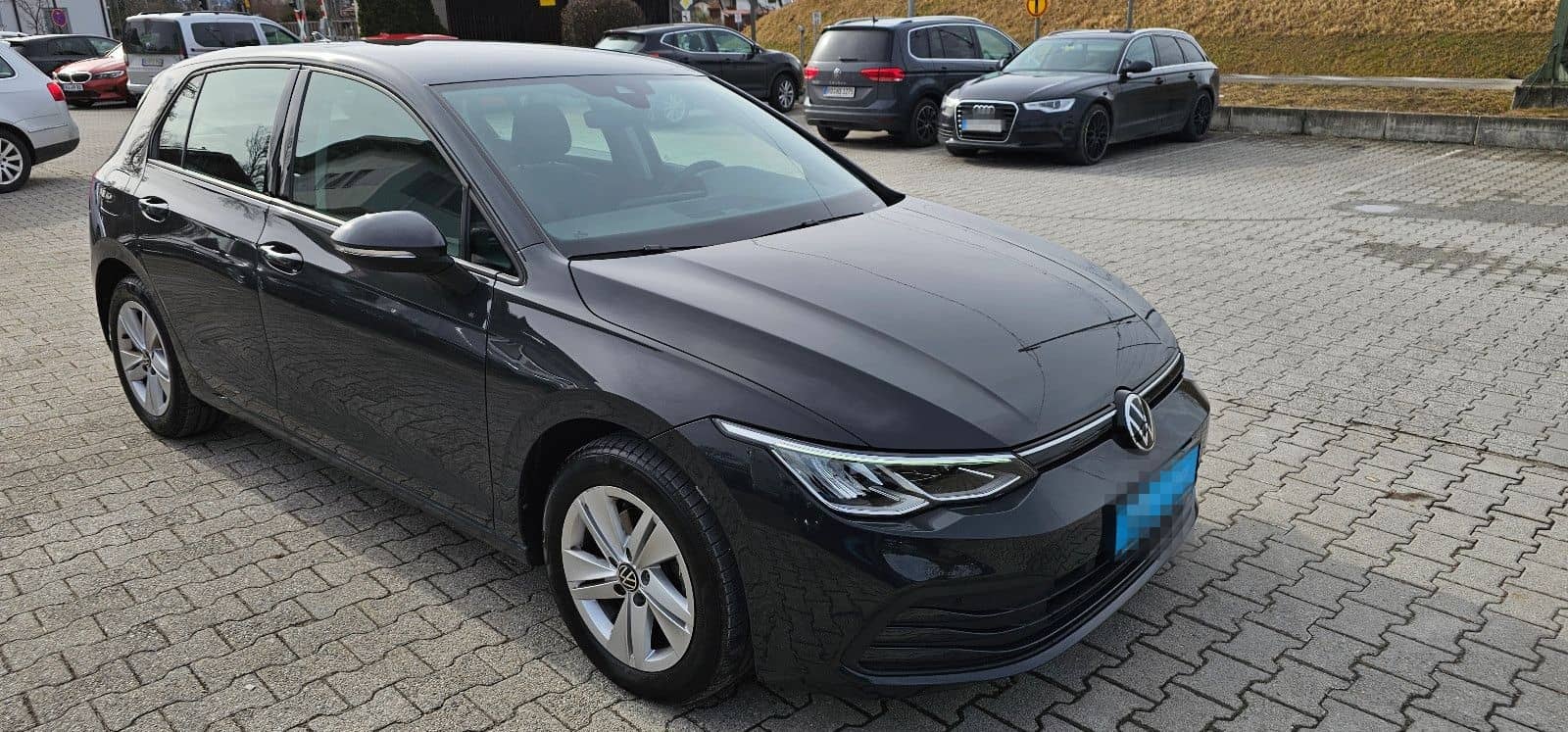 Volkswagen Golf*VIII*Lim.*2.0*TDI*Life*Virtual*LED*Ambiente foto 9