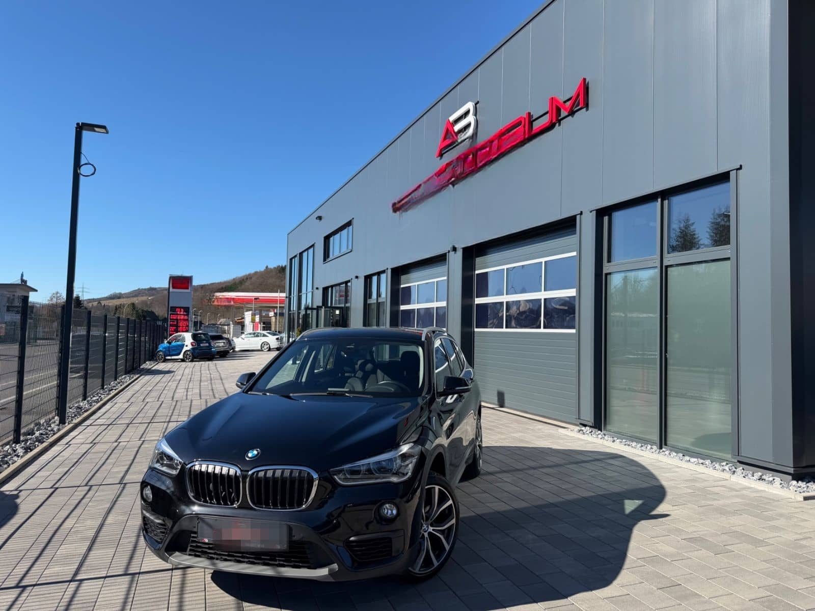 BMW X1 X-Drive 18d Advantage*8-FACH*SHZG*PDC*TOP foto 1