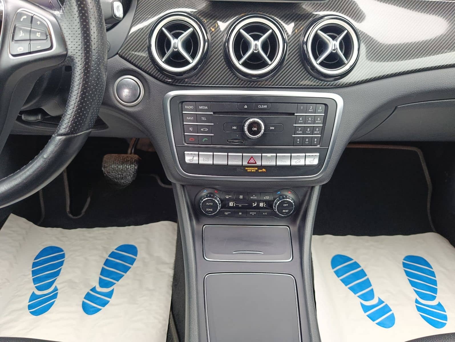 Mercedes-Benz GLA 250 4Matic Urban Style Edition Leder Navi foto 17