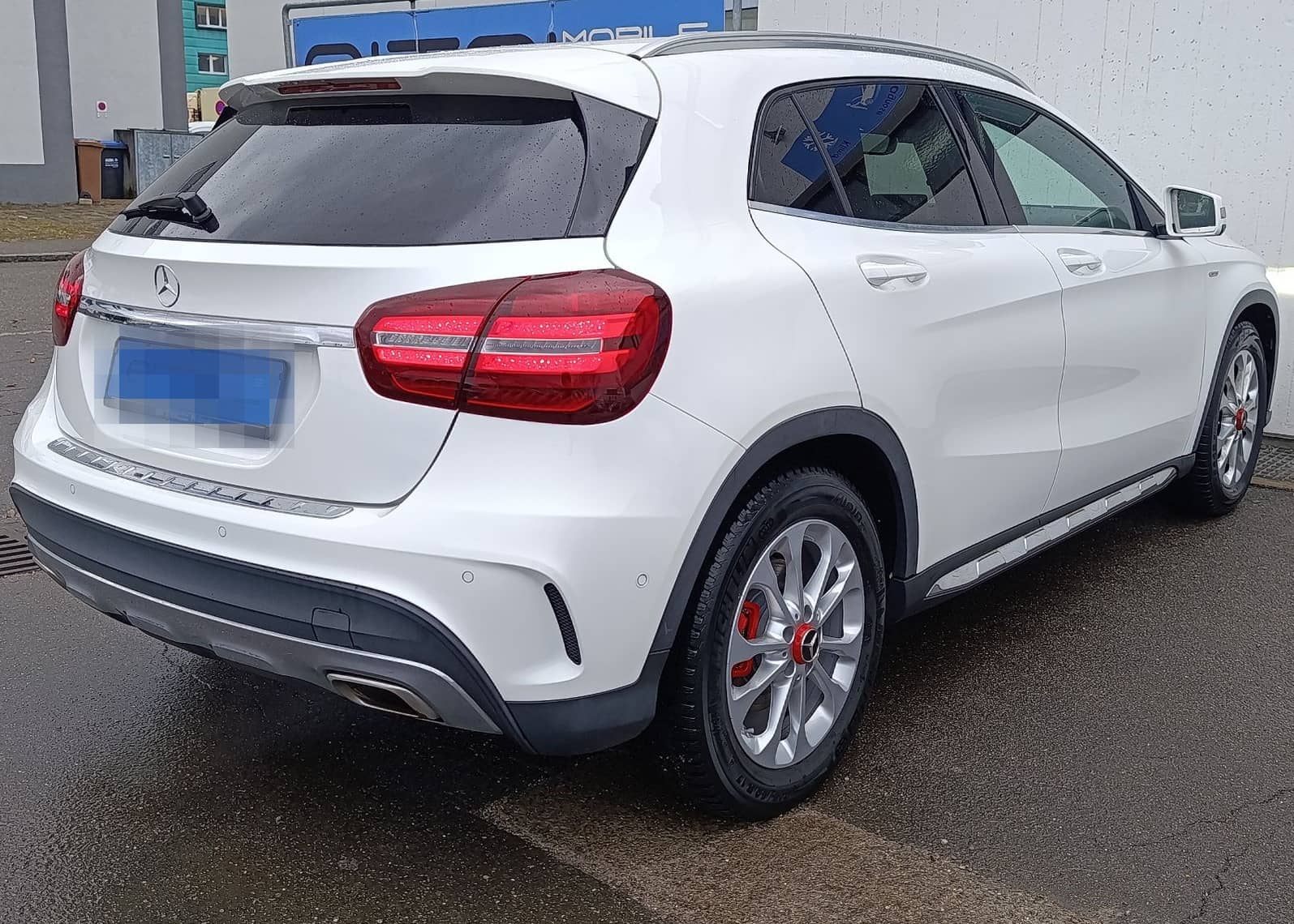 Mercedes-Benz GLA 250 4Matic Urban Style Edition Leder Navi foto 3