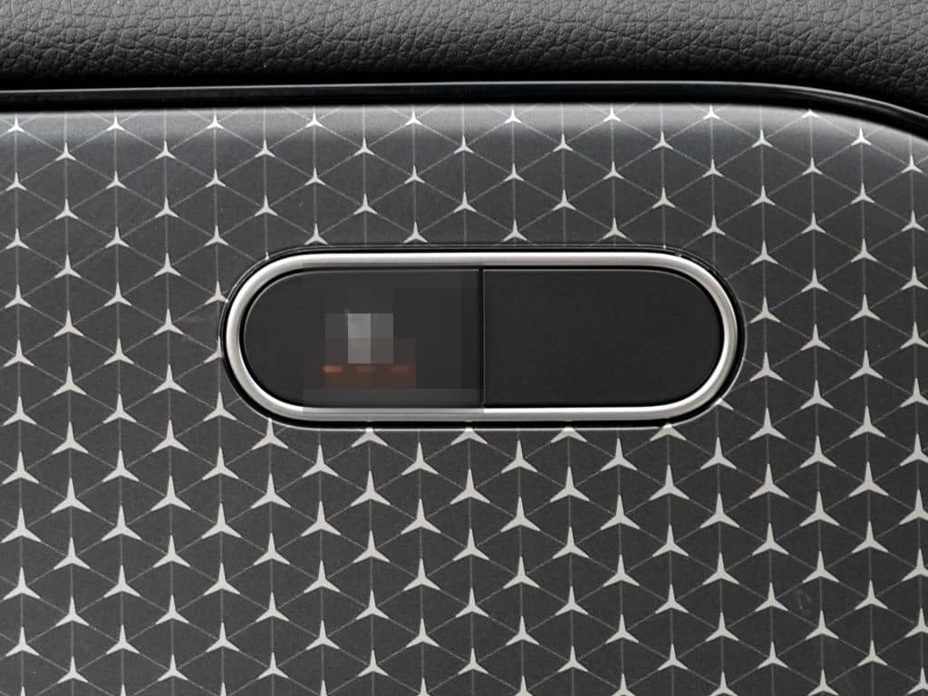 Mercedes-Benz GLA 180 Progressive/Pano/AHK/Leder/LED/Kamera/18 foto 16