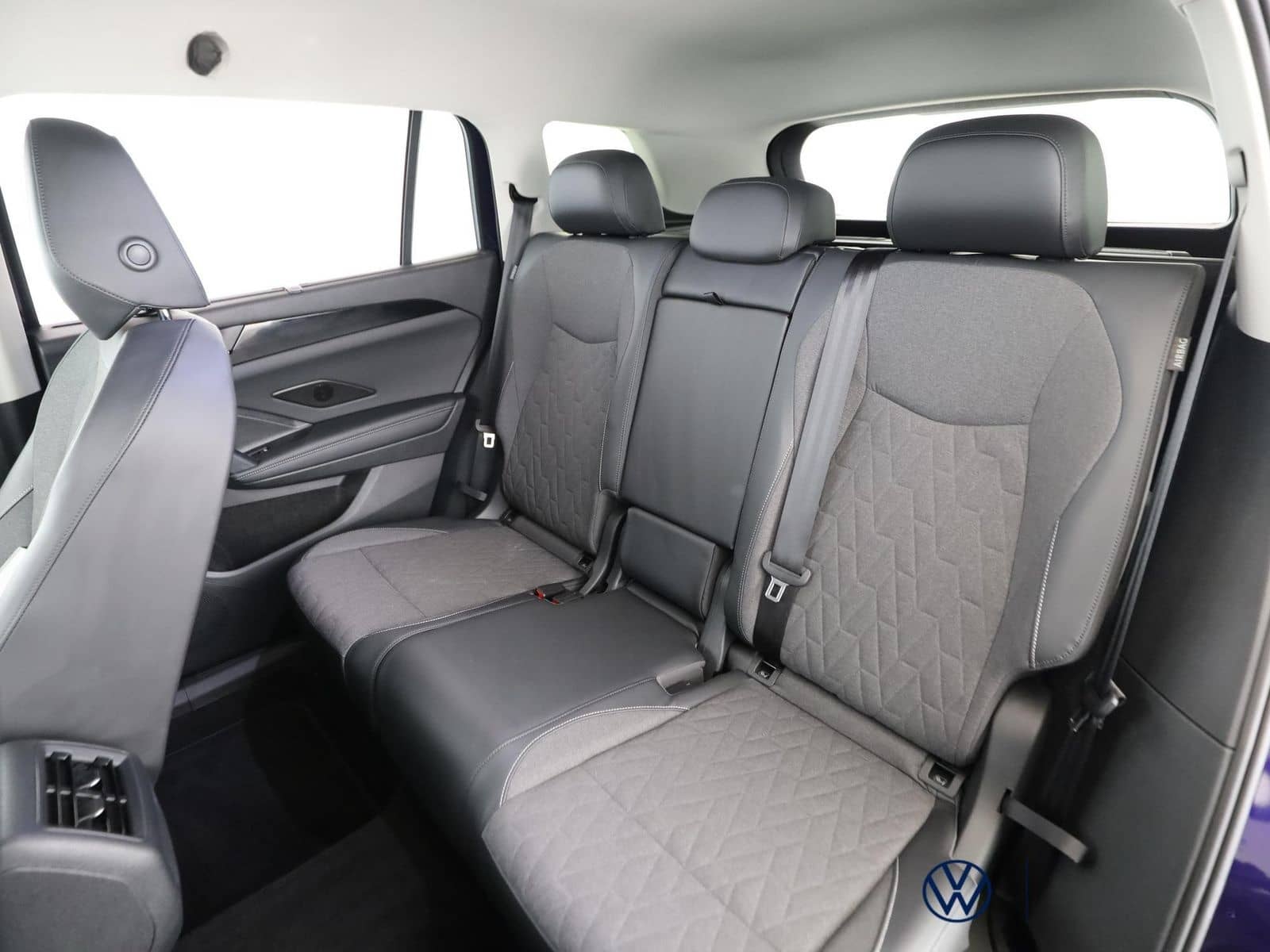 Volkswagen Tayron 1.5 eTSI Life DSG+AHK+RFK+PARKASSIST+LED foto 10