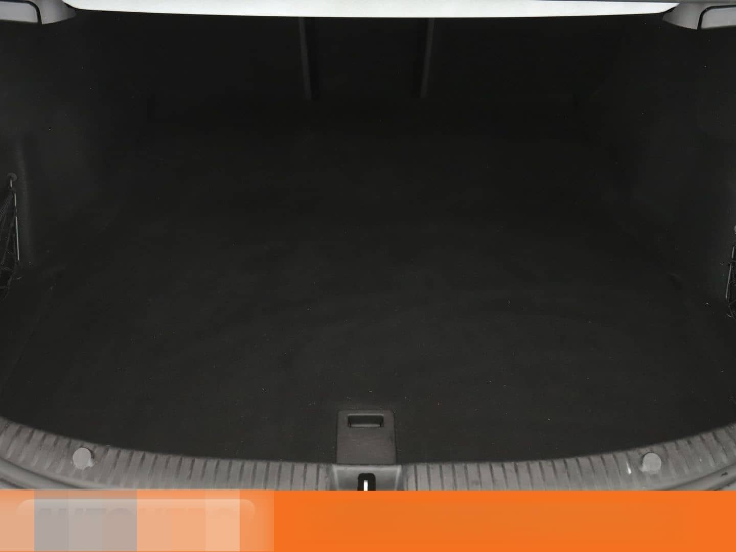 Mercedes-Benz C 180 CGI Avantgarde Aut.*NAVI*LED*TEMPO*PDC* foto 18