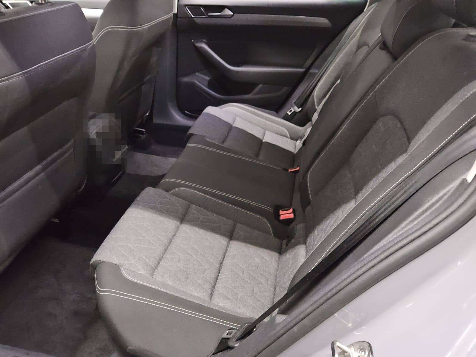 Volkswagen Passat Var. 2.0 TDI Business Navi RfK LED ACC foto 13