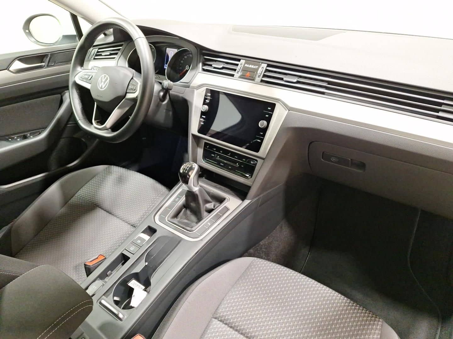 Volkswagen Passat Variant 2.0 TDI Conceptline LED|Navi|RFK foto 11