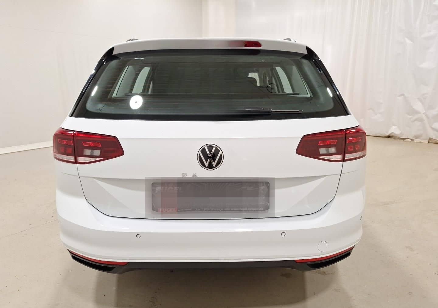 Volkswagen Passat Variant 2.0 TDI Conceptline LED|Navi|RFK foto 5