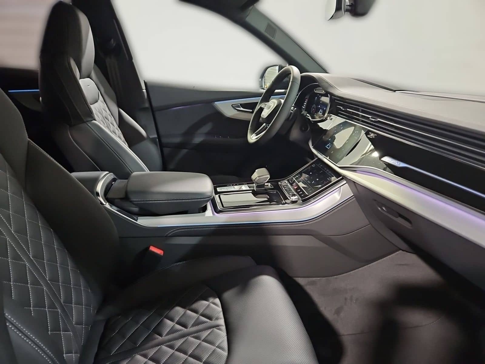 Audi Q8 50 TDI quattro S LINE+AHK+MATRIX+PANO+HUD foto 22