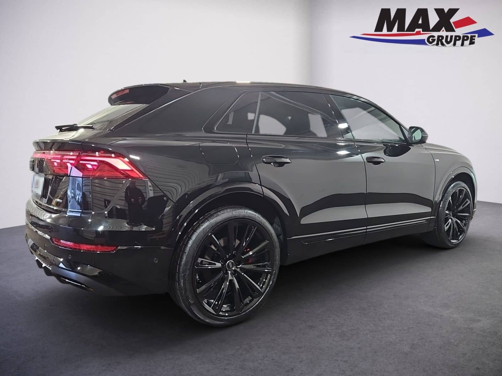 Audi Q8 50 TDI quattro S LINE+AHK+MATRIX+PANO+HUD foto 6