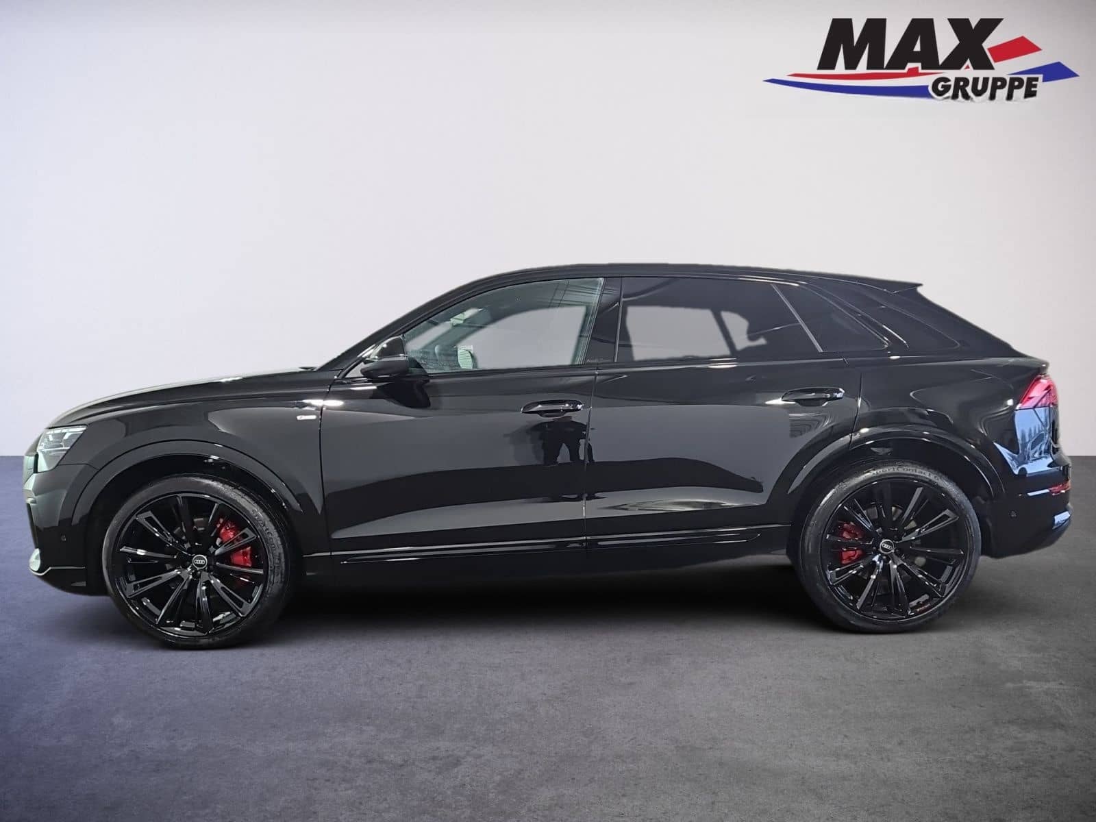 Audi Q8 50 TDI quattro S LINE+AHK+MATRIX+PANO+HUD foto 8