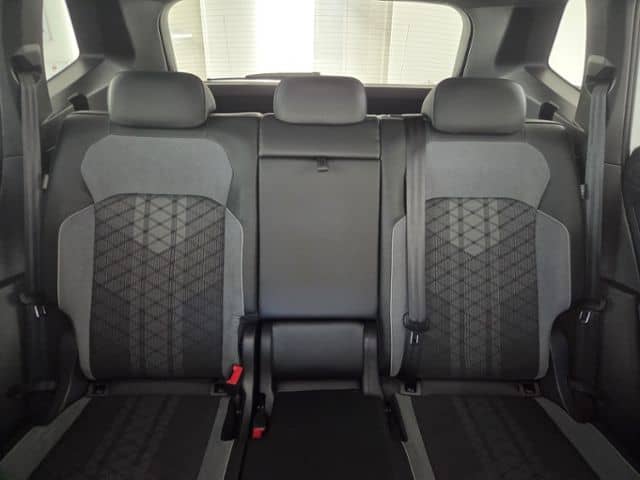 Volkswagen Tiguan Allspace R-Line 2.0 TDI DSG 4MOT MATRIX P foto 13