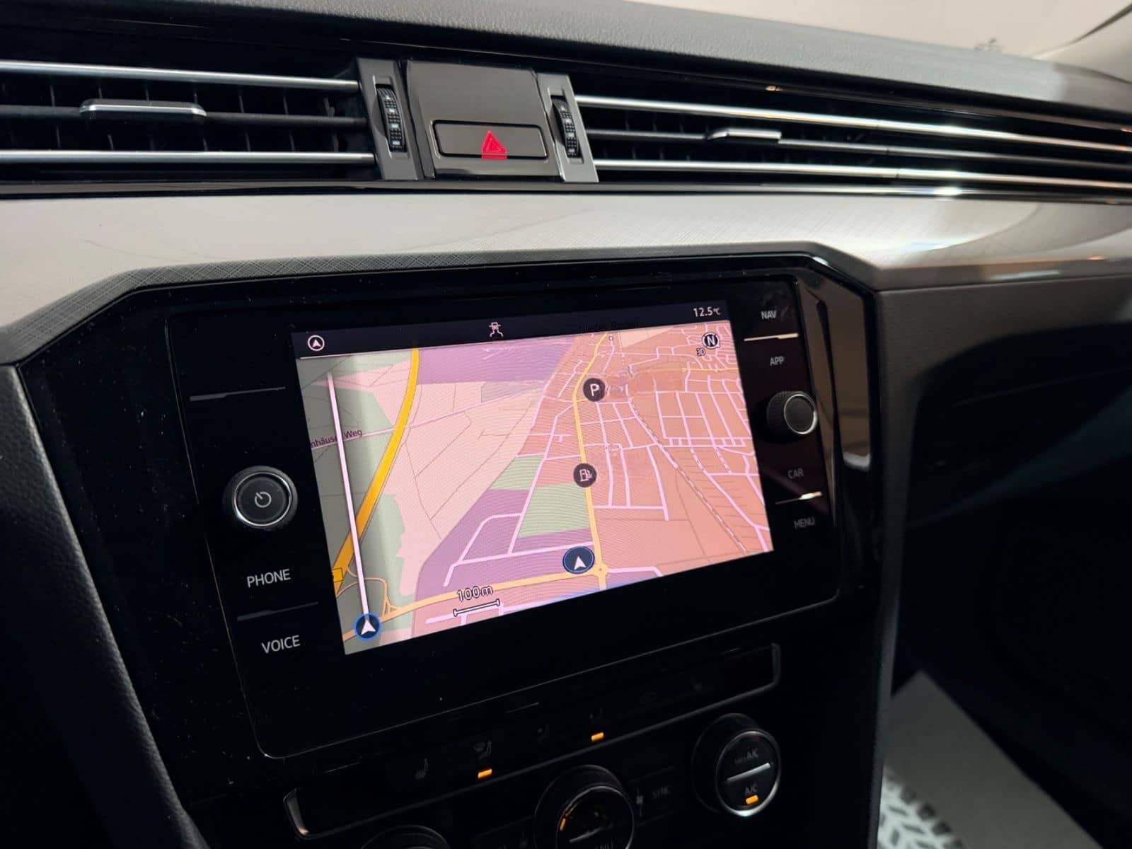 Volkswagen Passat R-Line ACC Matrix LED Massage 1.Hand foto 21