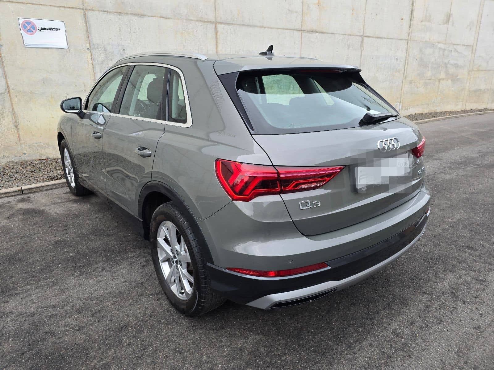 Audi Q3 35 TFSI advanced Sport foto 17