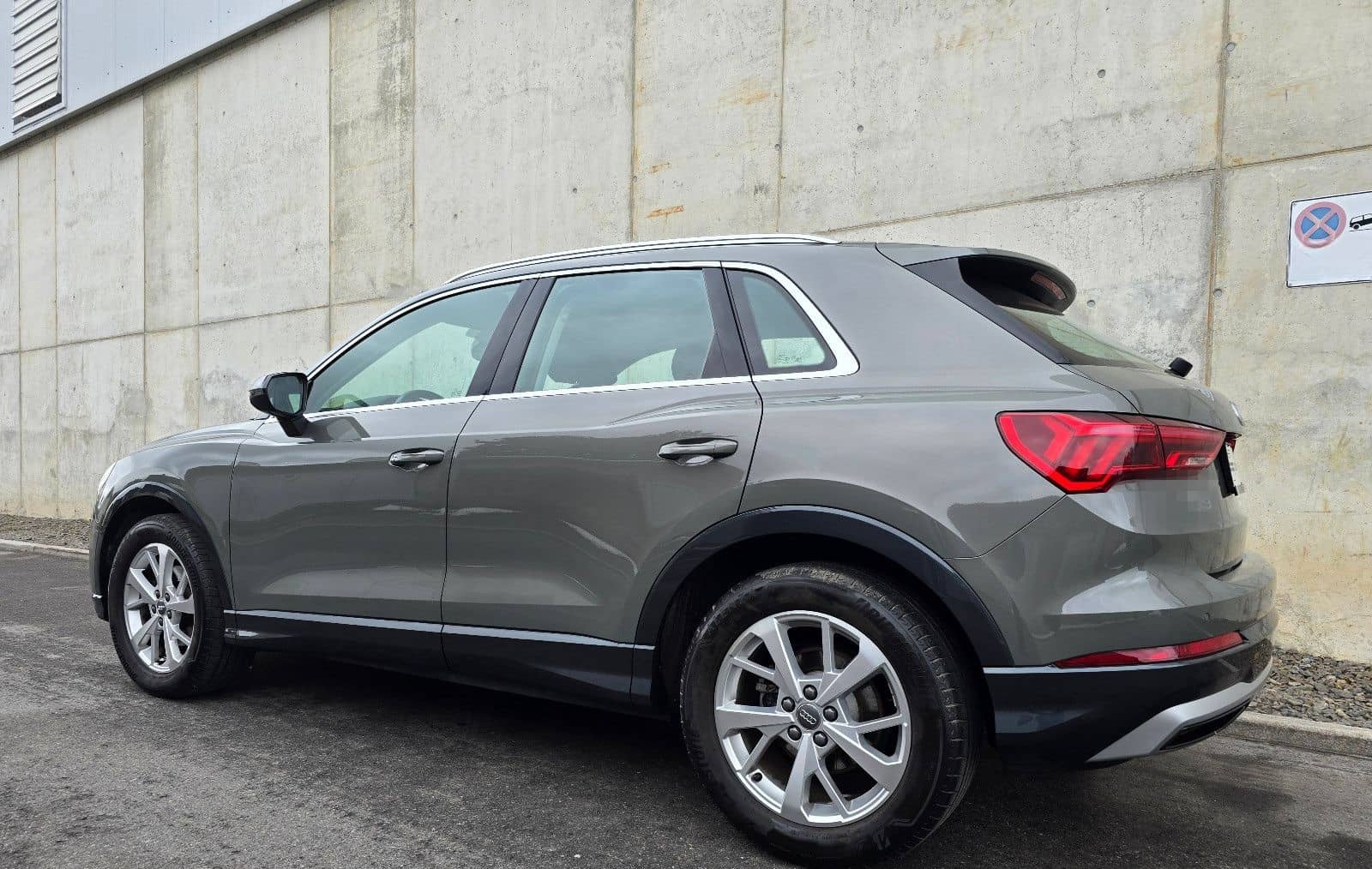 Audi Q3 35 TFSI advanced Sport foto 8