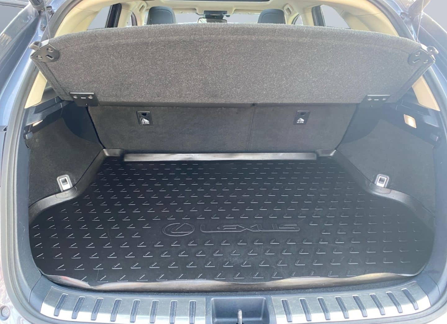 Lexus NX 300h E-FOUR Business Edition *LED*Pano*CAM*SH foto 18