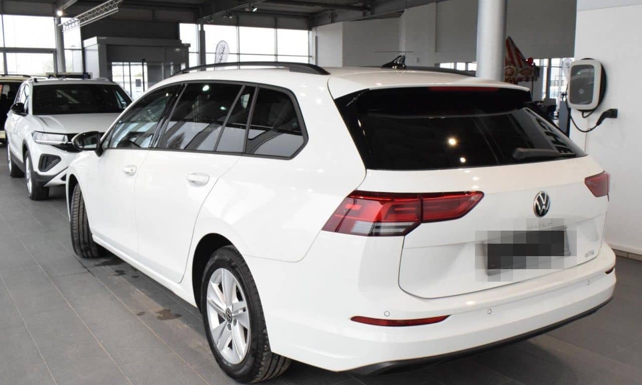 Volkswagen Golf 8 Variant Life 1.0 eTSI DSG NAVI LED SHZ foto 4