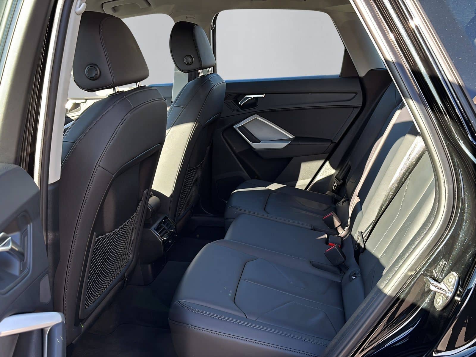 Audi Q3 advanced 35 TFSI S-tronic +AHK+KAMERA+LED+ foto 9