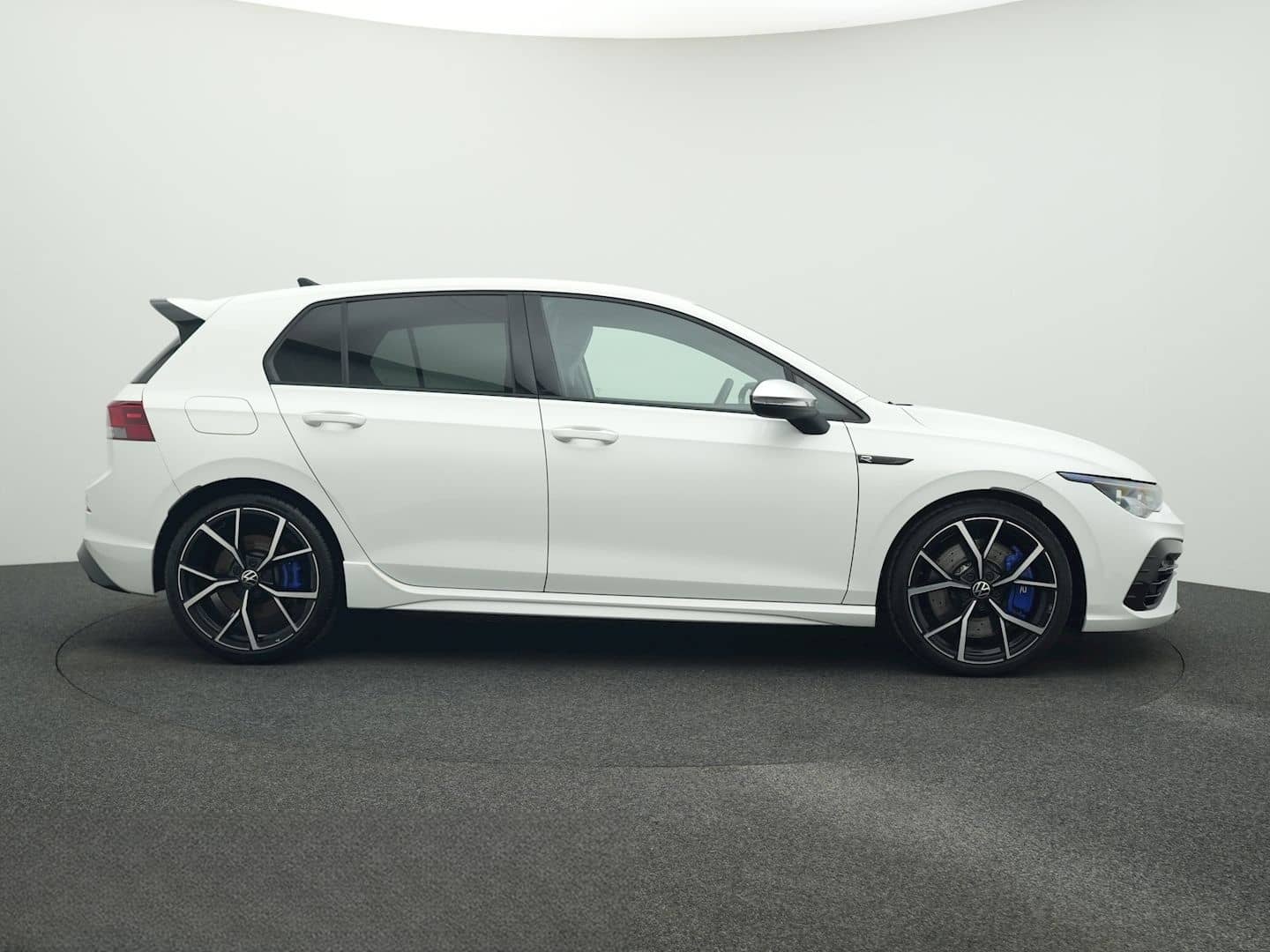 Volkswagen Golf R 8 2.0 TSI DSG 4Mo. ACC DISCOVER MEDIA foto 8