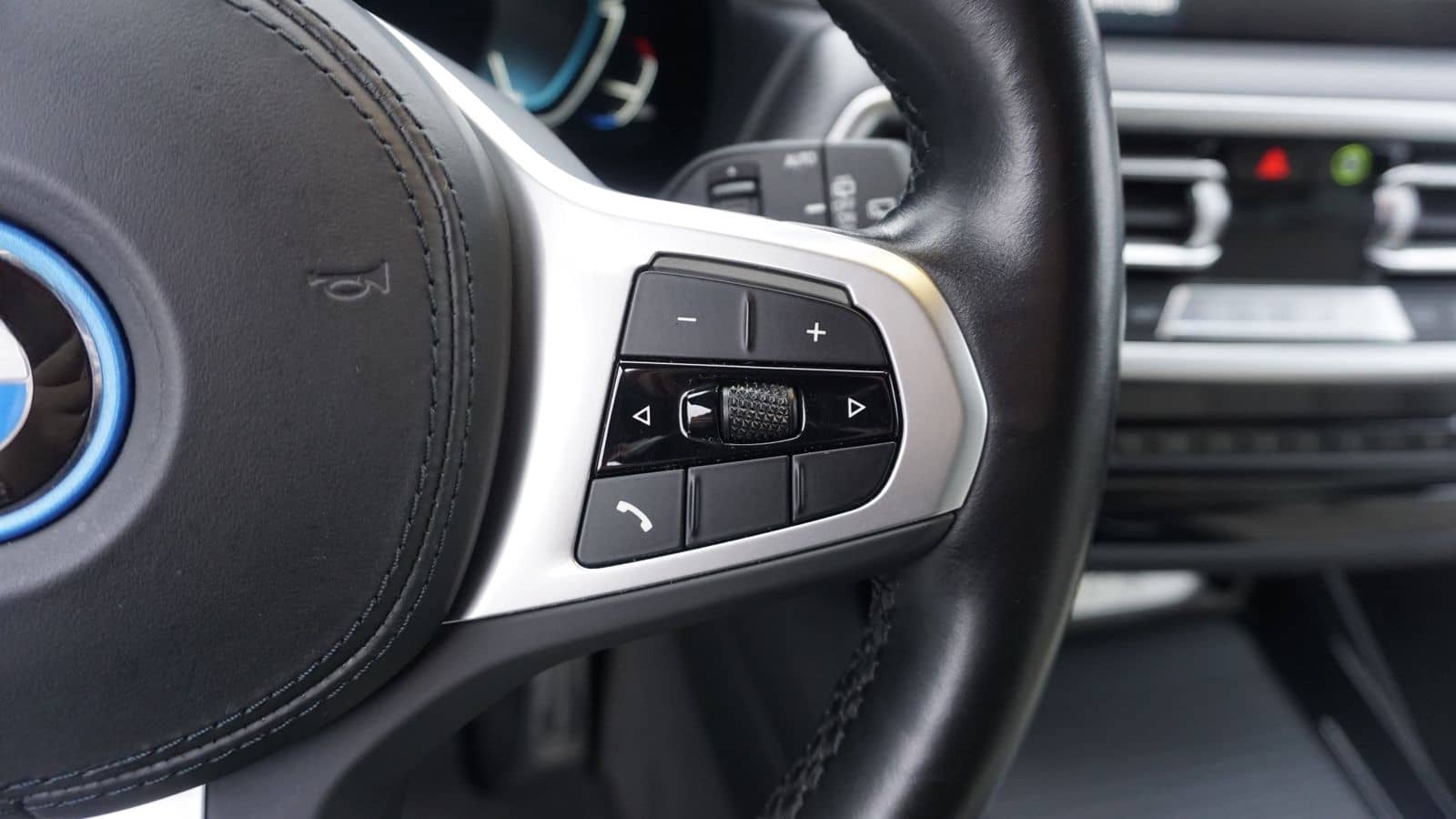 BMW iX3 M Sport Gestiksteuerung Head-Up HK HiFi DAB foto 16