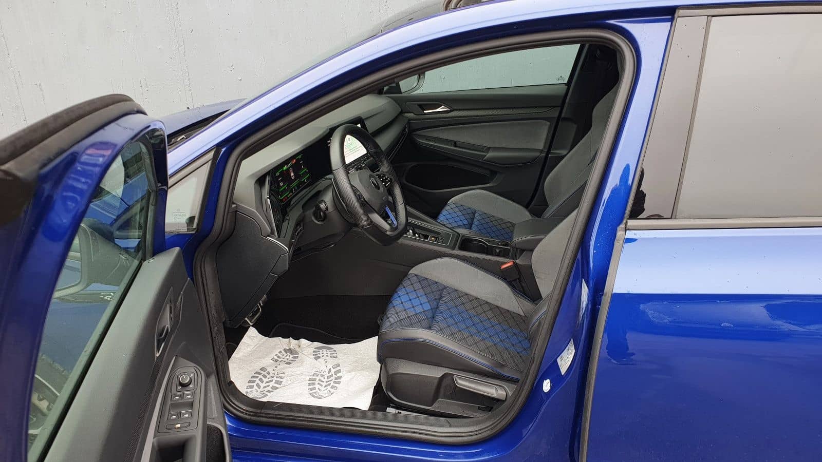 Volkswagen Golf 8 R 4M *Drift*Pano/Navi+/ACC/HUD/H&K/19 foto 6