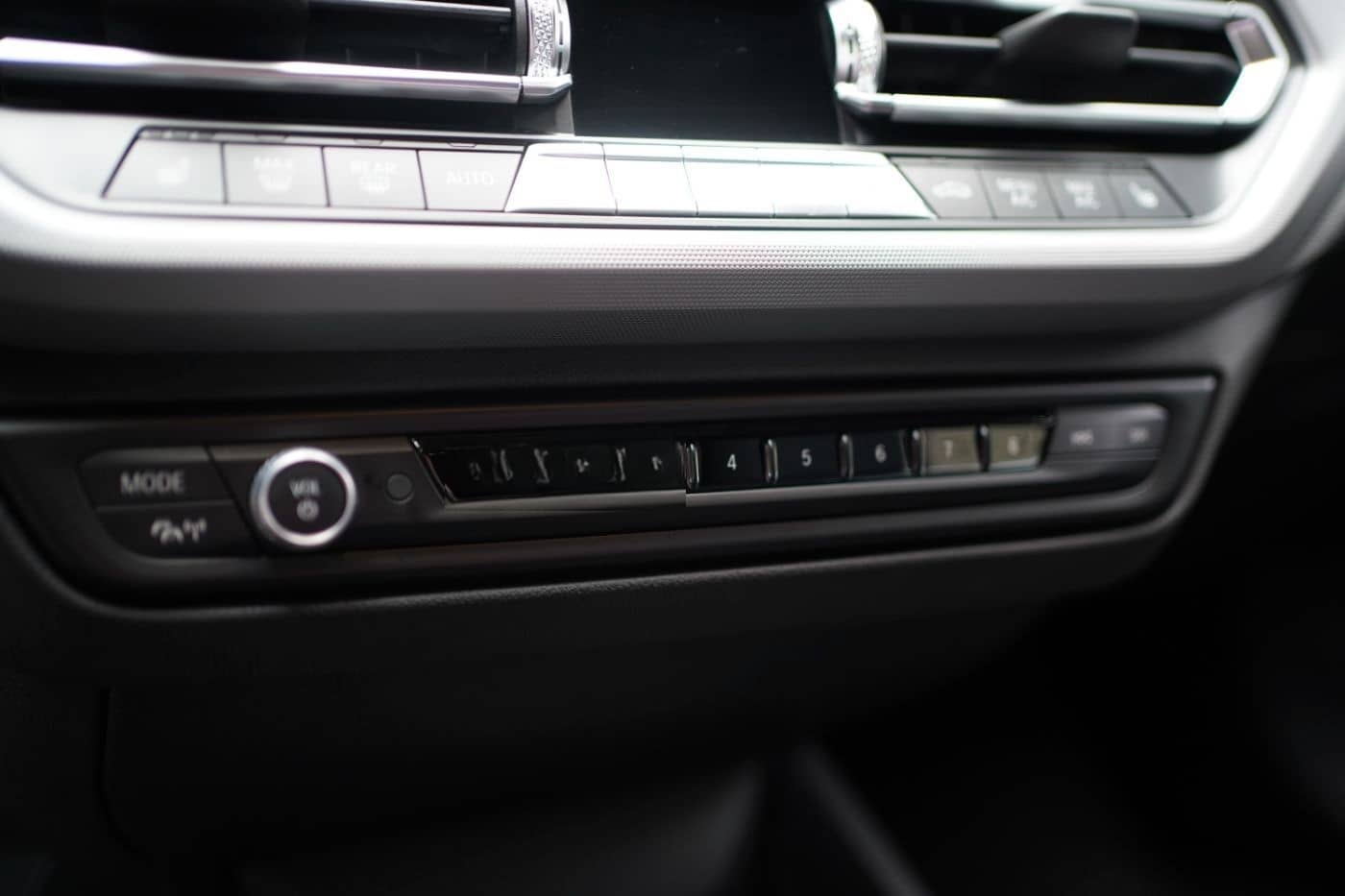 BMW 118iA Advantage +LiveCockpitProf+Multi-Sport-Len foto 17