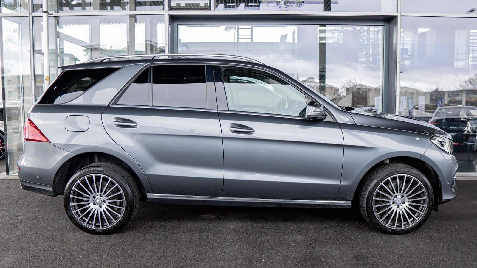 Mercedes-Benz GLE 250 d 4MATIC *KAM*SPUR*TOT*AHK*SCHIEBEDACH* foto 3