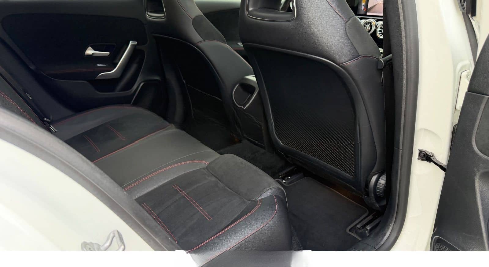 Mercedes-Benz A 180*AMG-Line*Pano*Alcanta*SHZ*Navi*Tempom* foto 9