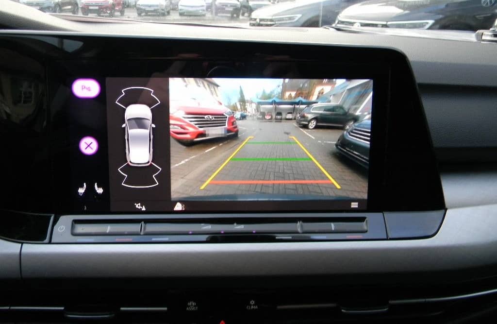 Volkswagen Golf VIII Lim. Life 1,5 TSI 6 GANG KAMERA foto 12