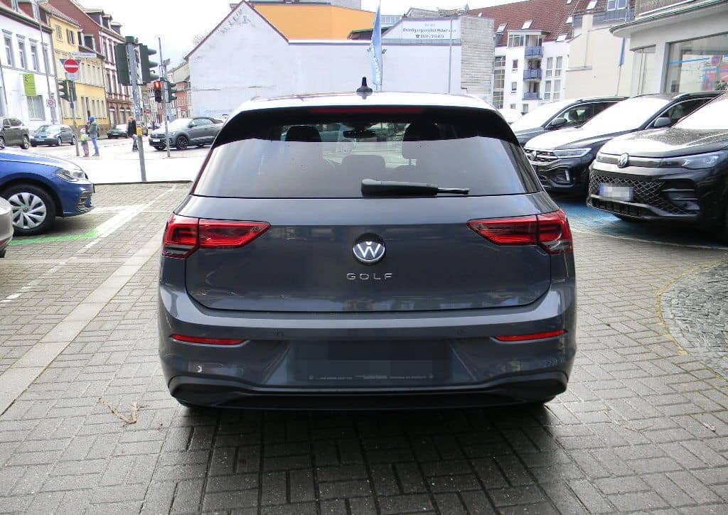 Volkswagen Golf VIII Lim. Life 1,5 TSI 6 GANG KAMERA foto 6