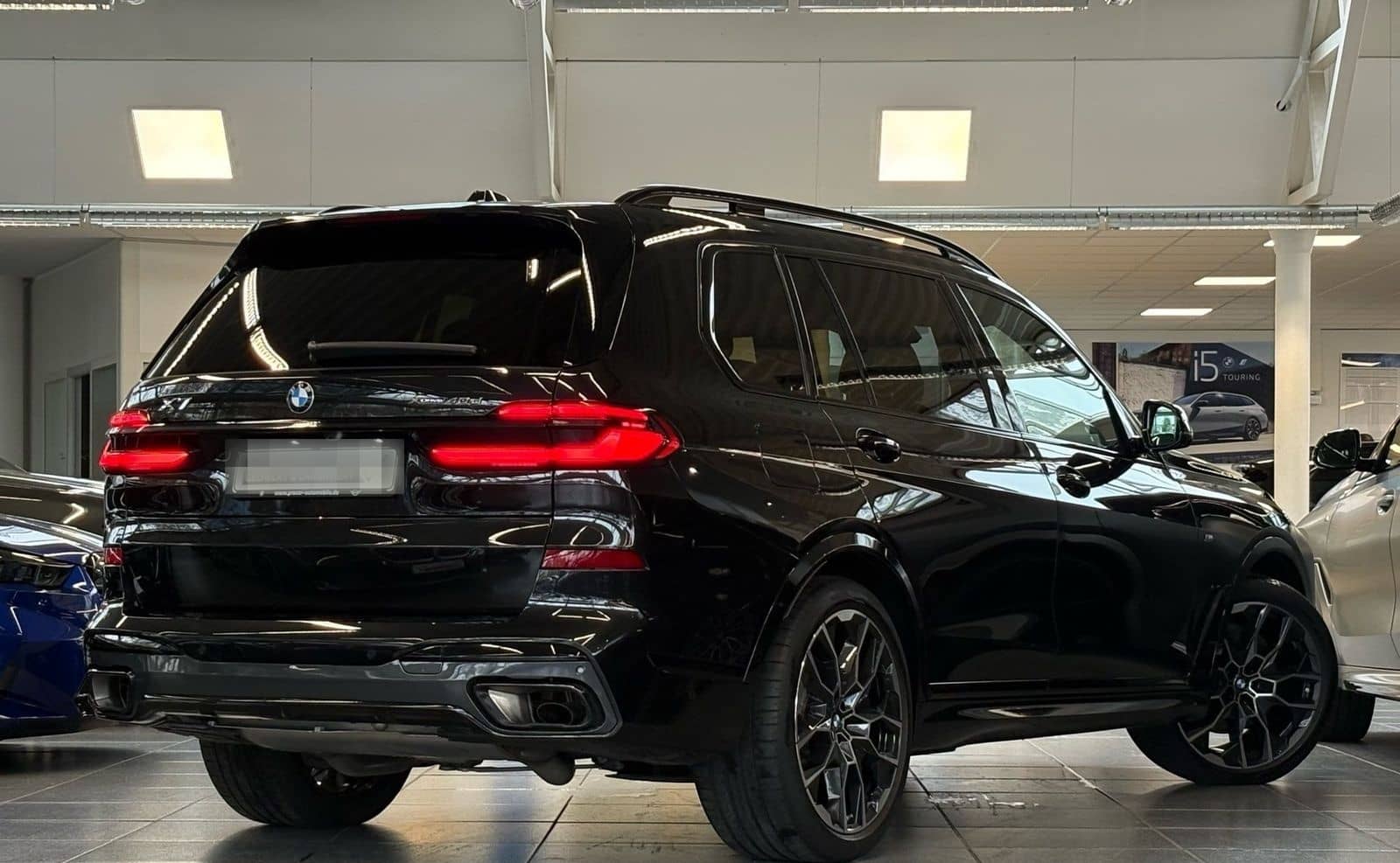 BMW X7 xDrive40d MSport Pro DA/PA Prof SkyLounge 22" foto 2